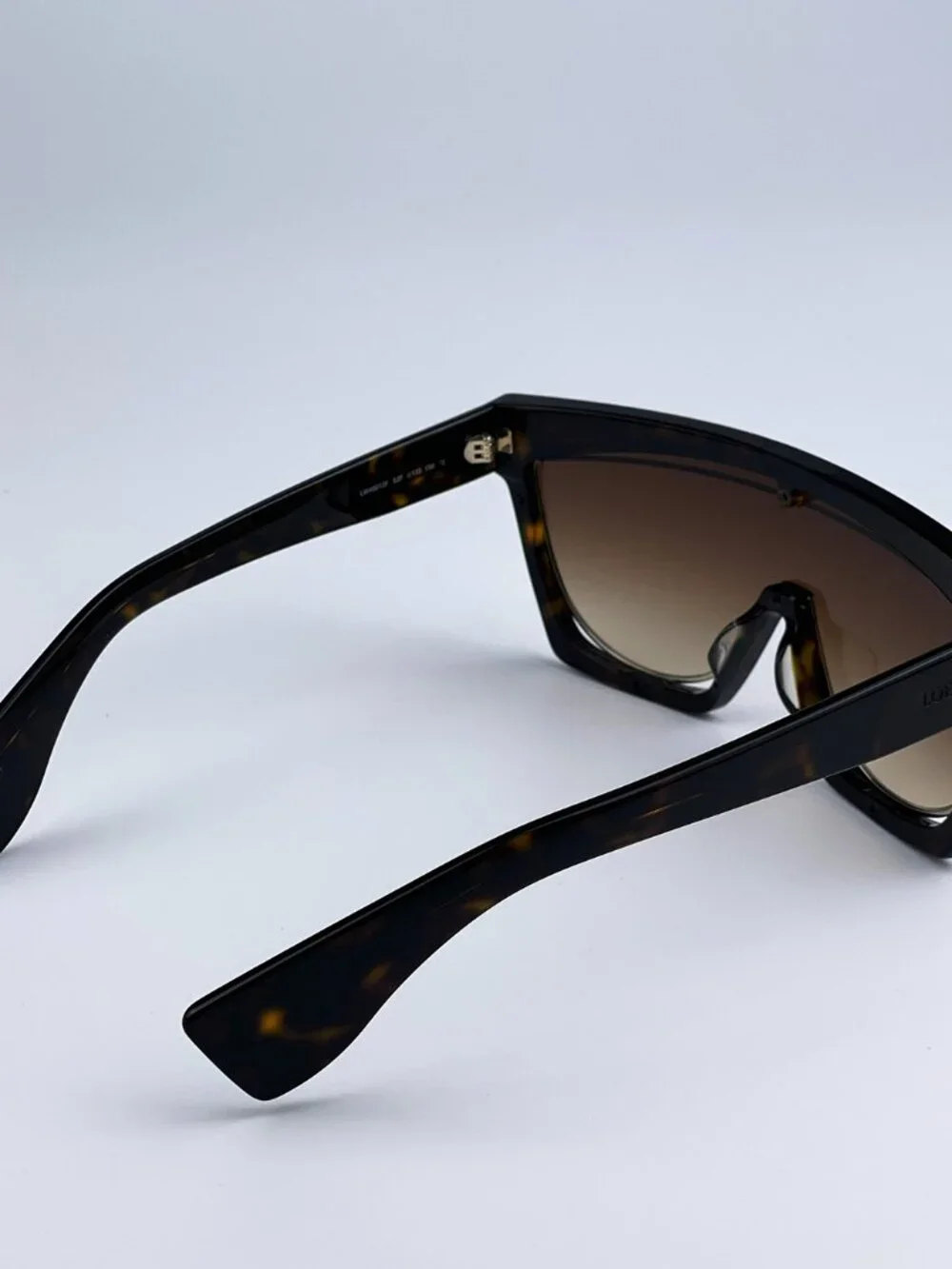 LOEWE LW40012F 52F DARK HAVANA SHIELD SUNGLASSES